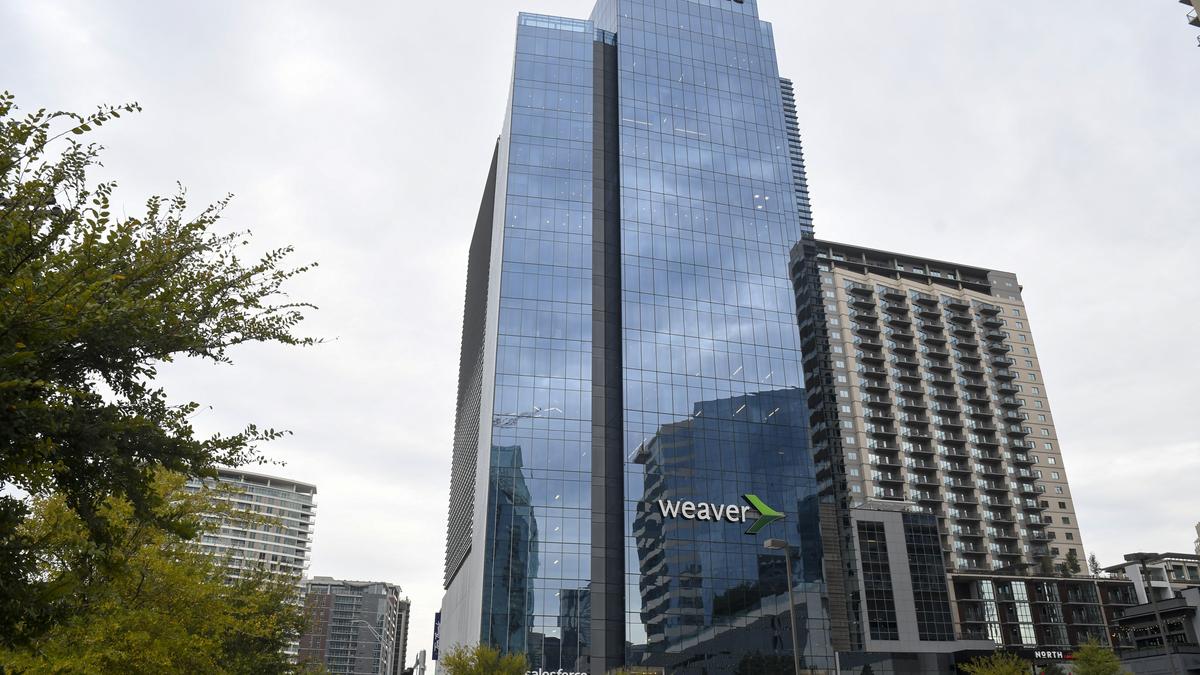 Invesco may move Dallas office from downtown to Uptown - Dallas ...