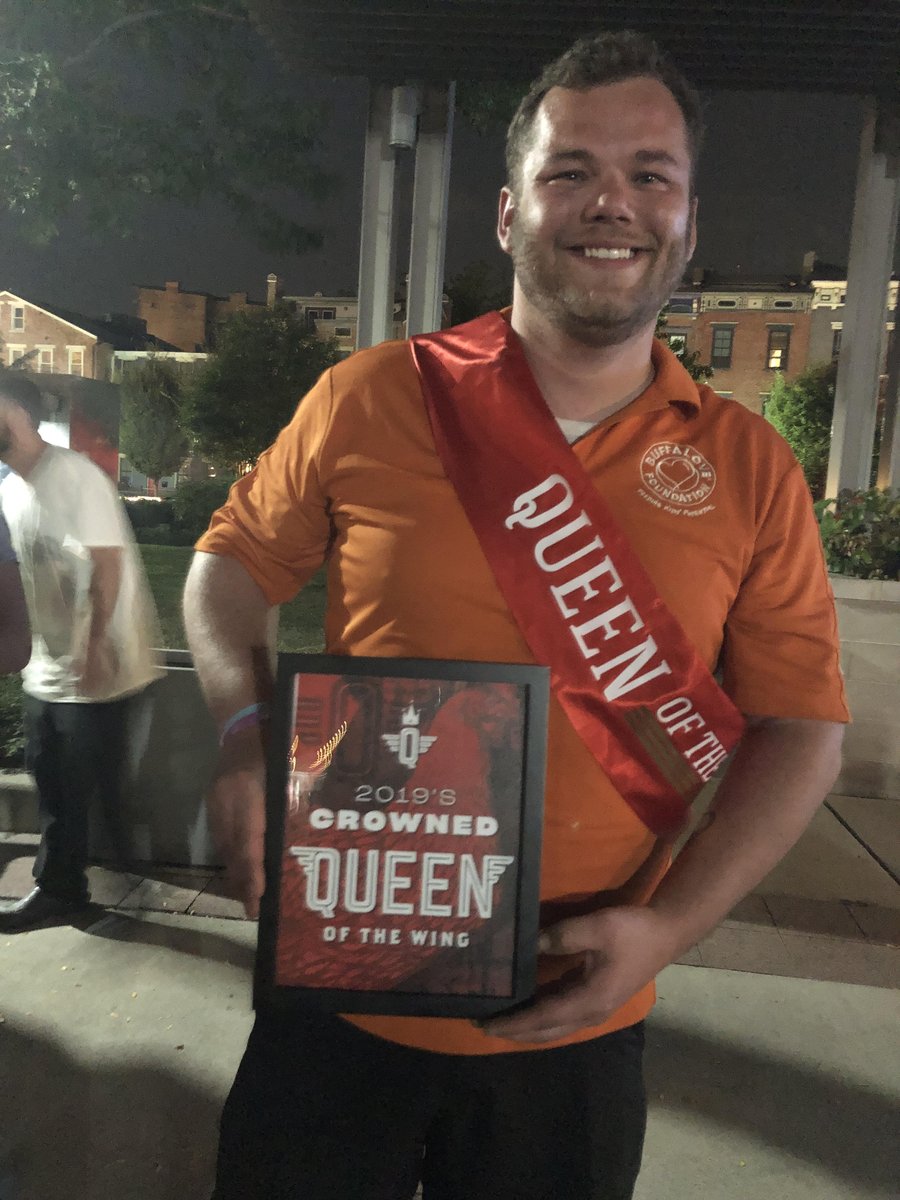 Buffalo Wings & Rings went undercover at 'Queen of the Wing' and won