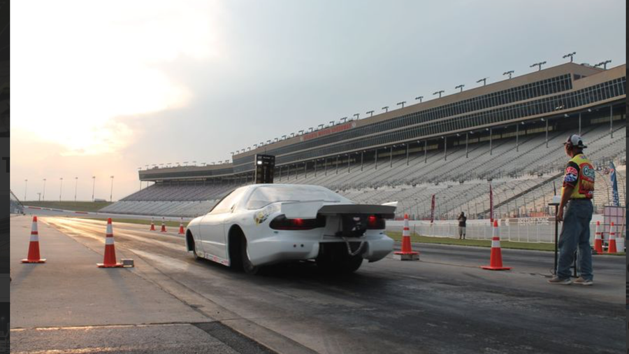 Atlanta Motor Speedway head Ed Clark outlines proposal to build 1B