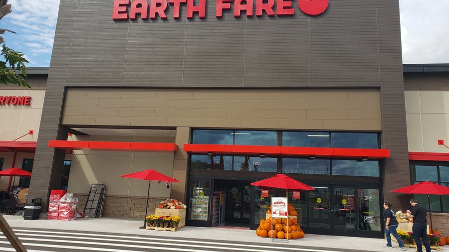 Earth Fare opened its very first St. Johns County store, and CEO Frank Scorpiniti said the