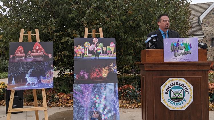 Whitnall Park Trading China Lights For 1 4 Miles Of Holiday Lights