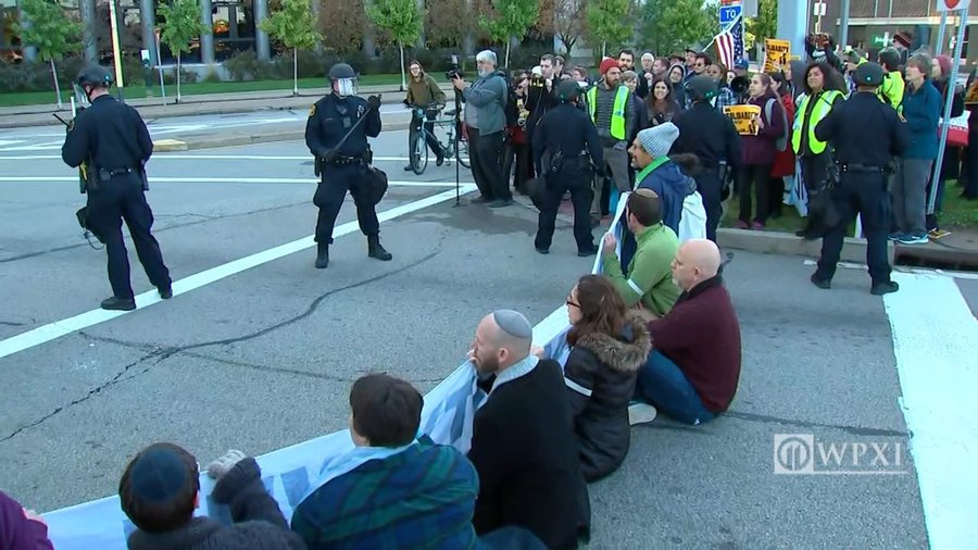 Pittsburgh Riots Police in riot gear arrest protesters ahead of Trump visit - Pittsburgh ...