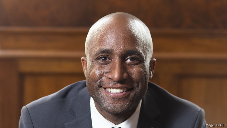 Lucas plans to extend Kansas City mask mandate Kansas City Business Journal