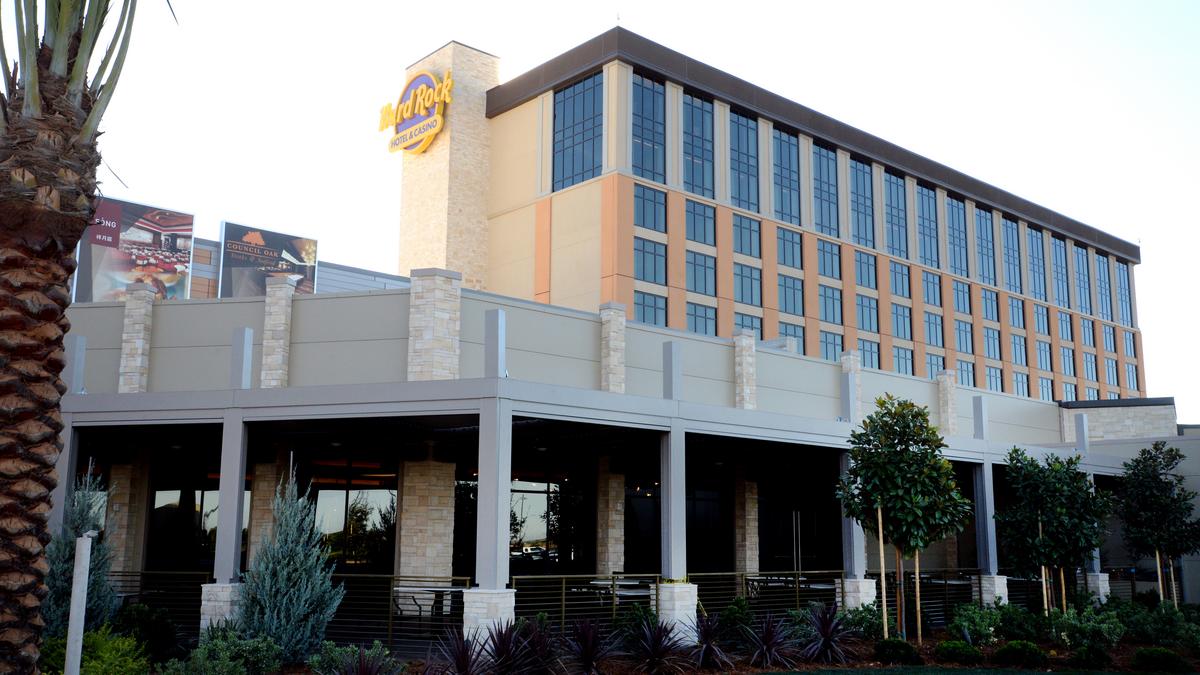 hotels near the hard rock casino