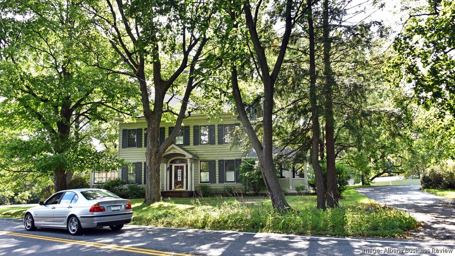 In Niskayuna, plan to build houses held up by big court fight over