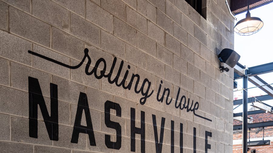 16Bit and Pins Mechanical open in Nashville's Gulch Columbus