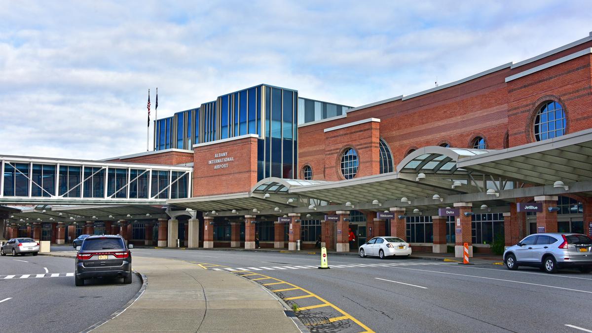 สนามบินในนิวยอร์ก นำร่องทดสอบแอพบล็อกเชน ตรวจสอบความสะอาดพื้นผิวสนามบิน ป้องกันโควิด-19 แบบเรียลไทม์