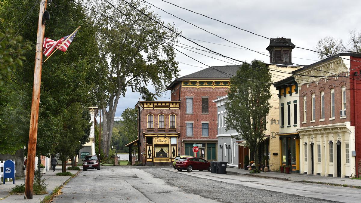 Aerospace manufacturer AeroStructures considering expansion in