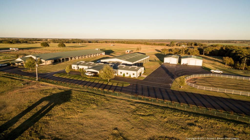 NFL legend Terry Bradshaw's ranch is up for grabs