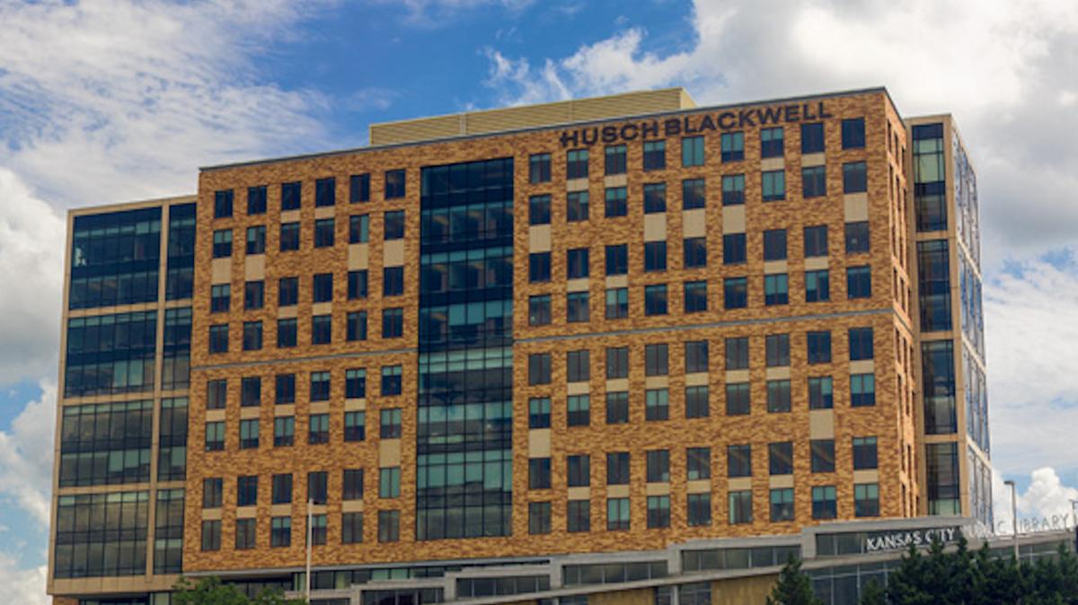 Husch Blackwell's virtual office nabs first attorney outside its