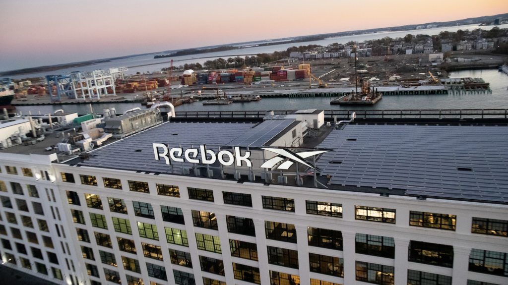 Reebok drops the delta from its logo 