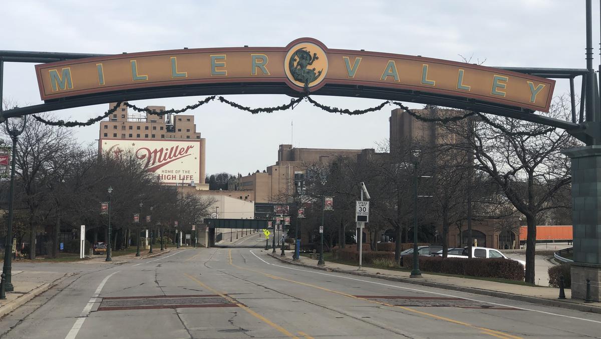 molson-coors-offices-in-milwaukee-not-adding-many-denver-employees