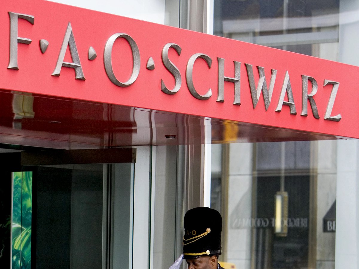 ThreeSixty Group unveils details about the new FAO Schwarz - New York  Business Journal