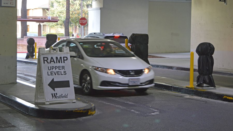 Westfield Valley Fair mall in San Jose to charge for parking