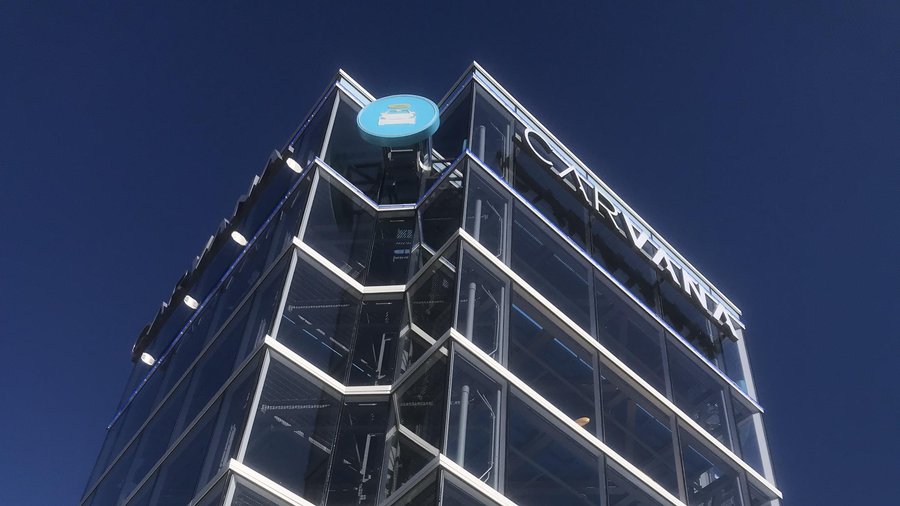 Carvana opens its Memphis location at 7201 Appling Farms Pkwy