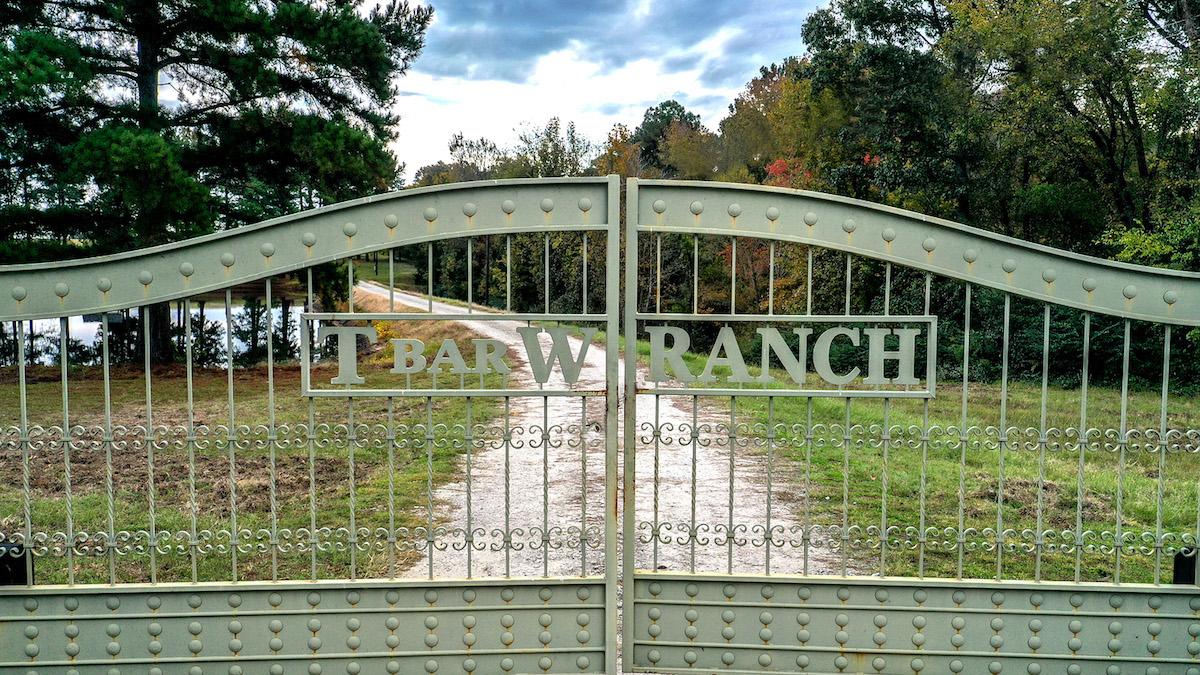 TBarW Ranch east of Dallas repossessed by lender, back up for sale