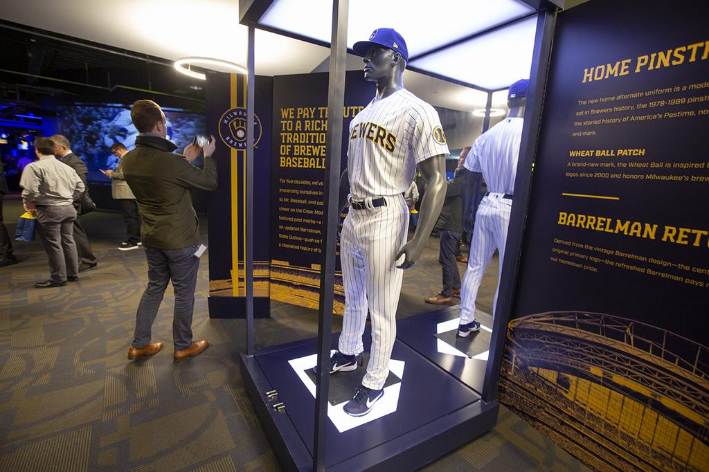 Brewers unveil new logo and jerseys - NBC Sports