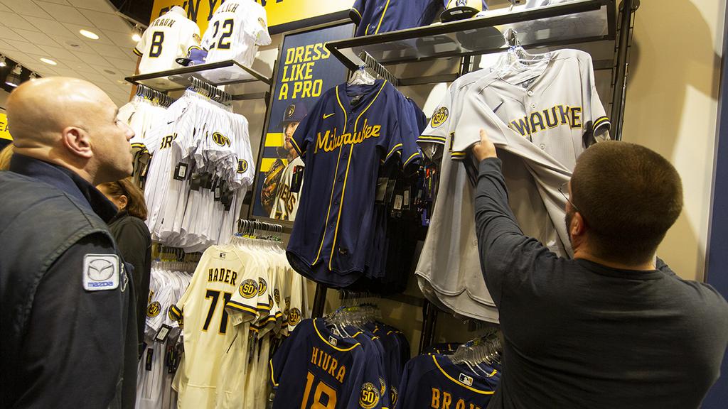 brewers store at miller park