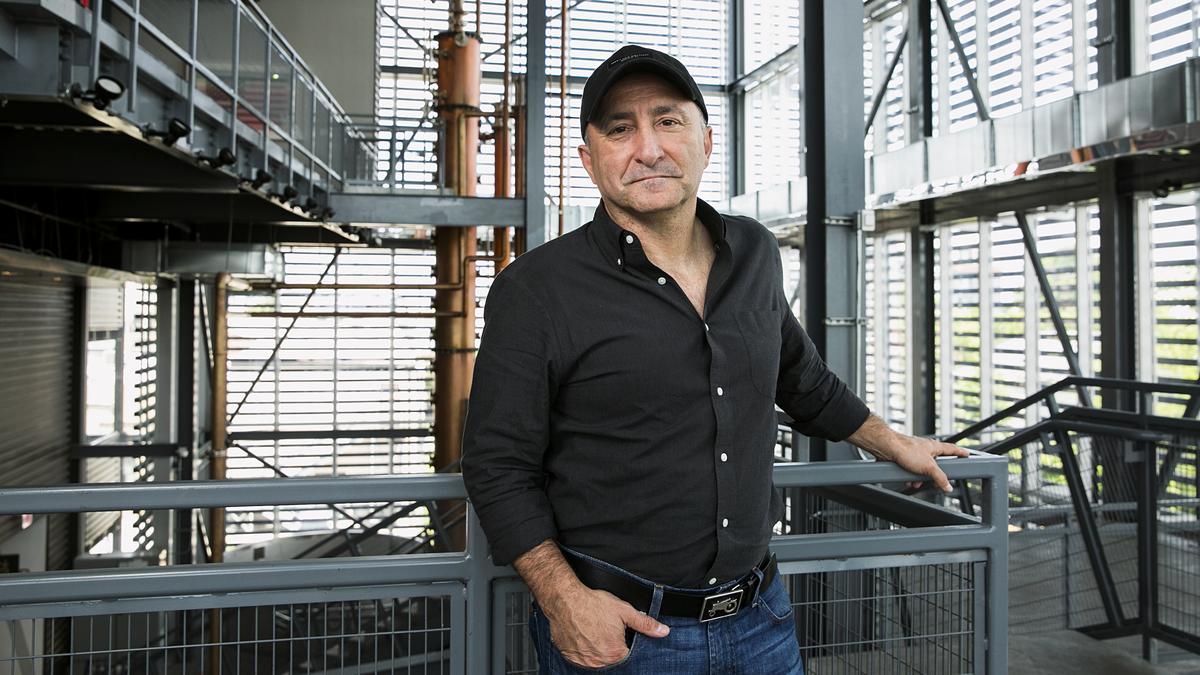 Kaveh Zamanian, Rabbit Hole founder, to pay employees for the next month -  Louisville Business First