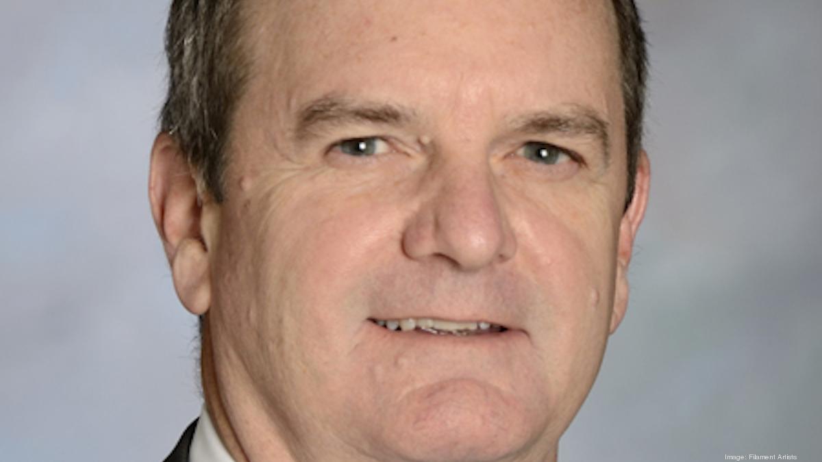 Mike Mauldin to succeed John Barton as head of health care group at