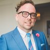 視点: LGBTQ+ の活動をサポートしてコミュニティとビジネスに貢献しましょう