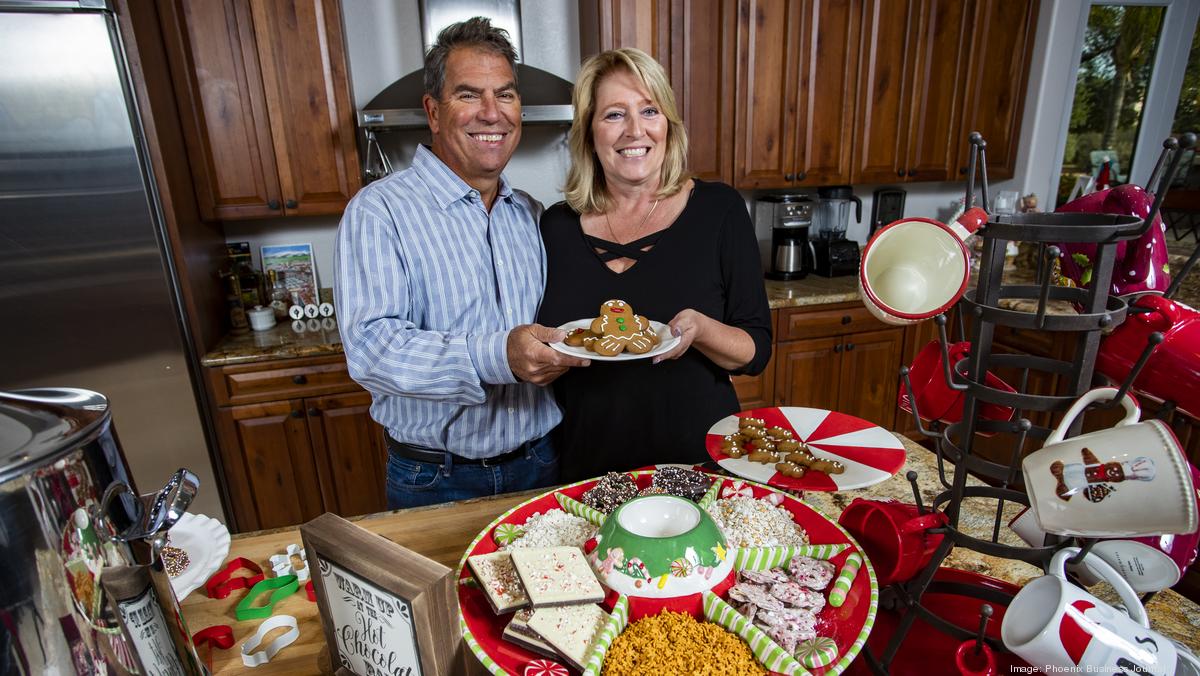 Caterers Phoenix Home Has 18 Distinctly Decorated Christmas Trees Video Phoenix Business Journal