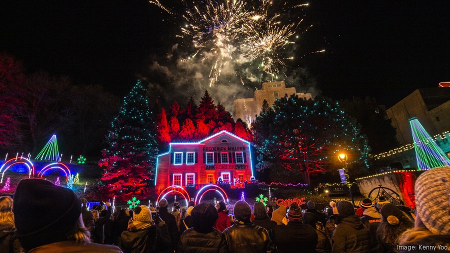 MillerCoors' Holiday Lites display lights up Miller Valley Wednesday