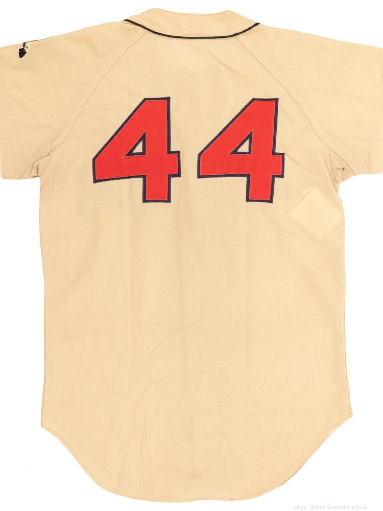 Hank Aaron Braves jersey fetches over 