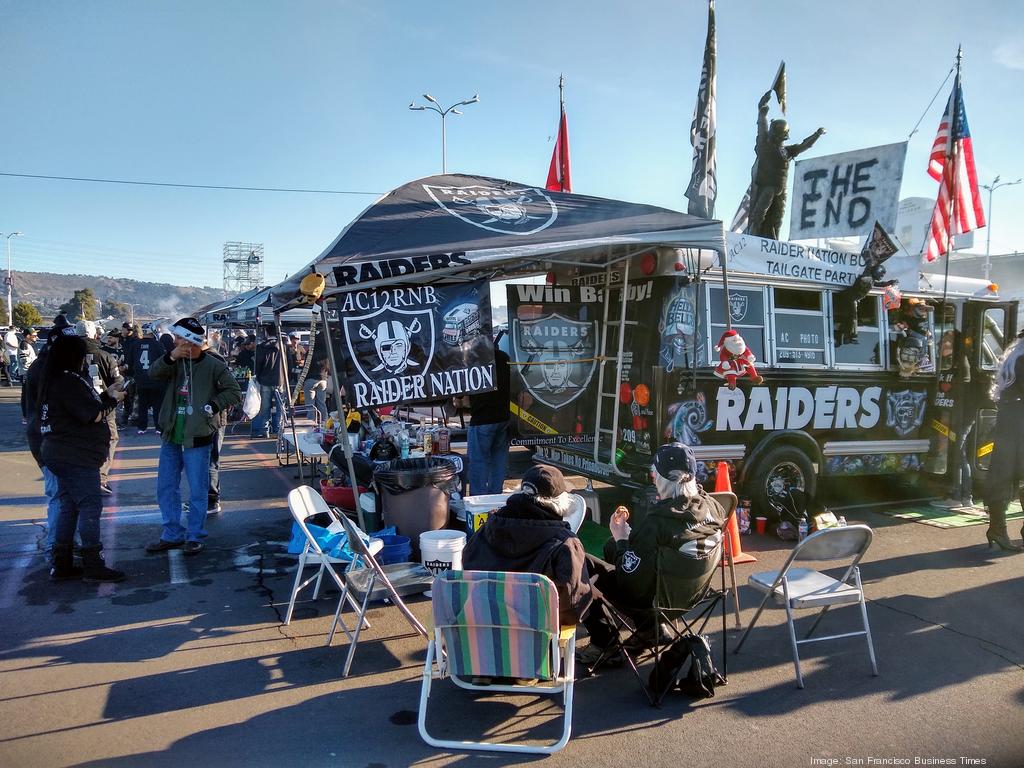 Raiders' final game at Oakland Coliseum marked by cheers, jeers and lost  jobs - San Francisco Business Times