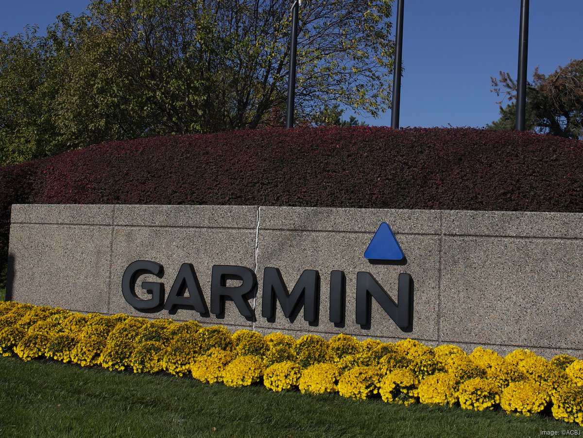 Garmin weaves GPS into new dash cam product - Kansas City Business Journal