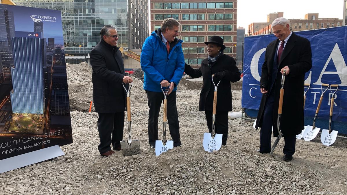 Bmo Harris Breaks Ground On New U S Headquarters Building In