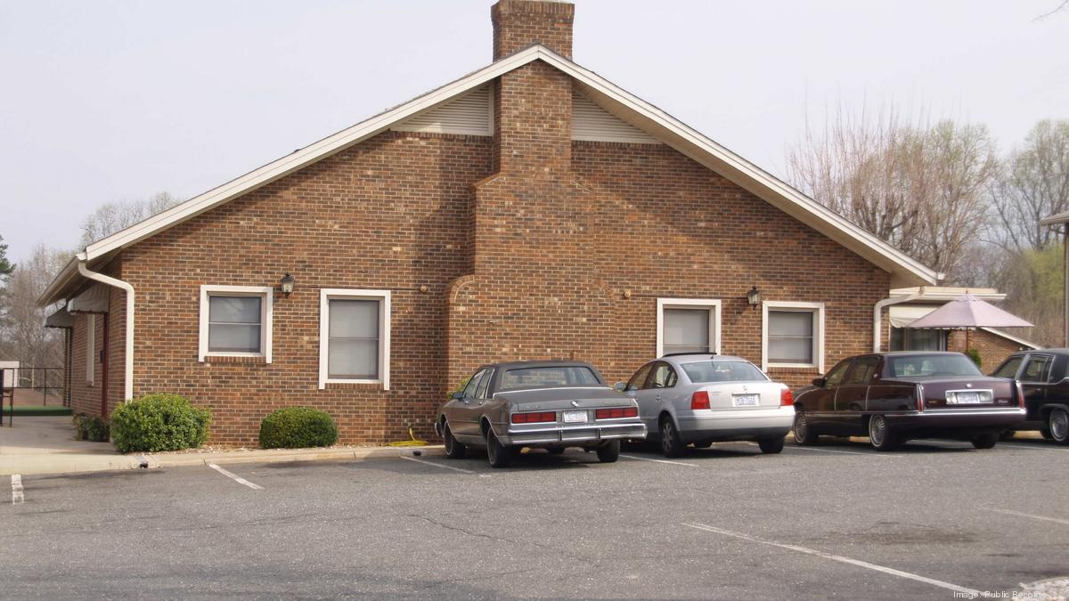 Lake Hill Investment groups buys two WinstonSalem apartment complexes