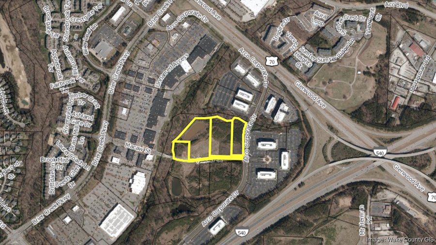 a map for the stores at the Streets of Woodfield, just south of