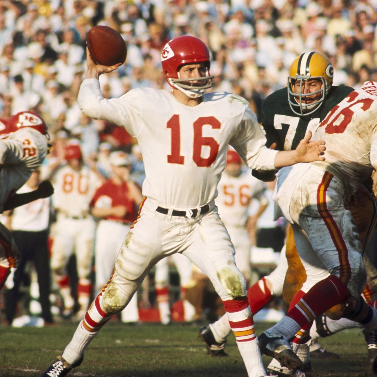 KC Chiefs legendary Hall of Fame quarterback Len Dawson, dies at age 87