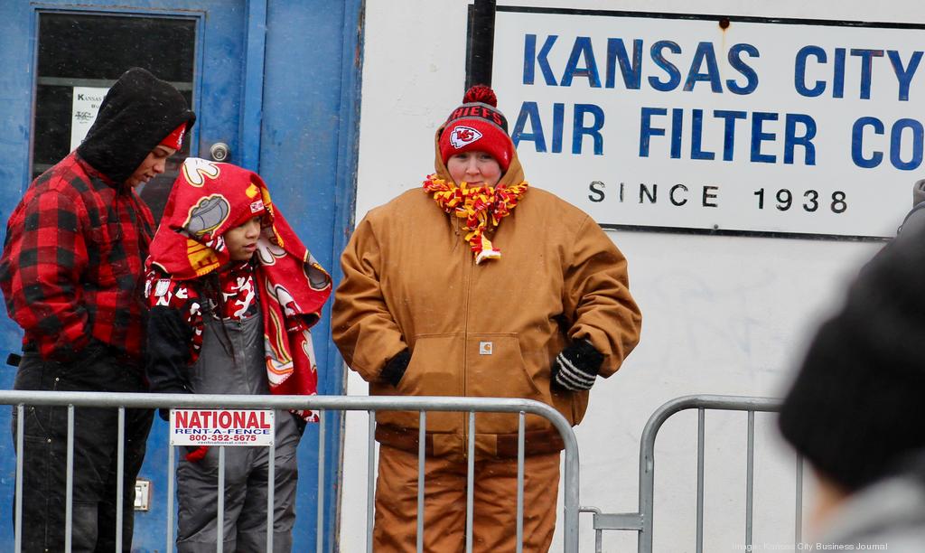 A Super Bowl Parade in Kansas City? Impossible feat without the  cheerleaders who knew they could win - The Boston Globe