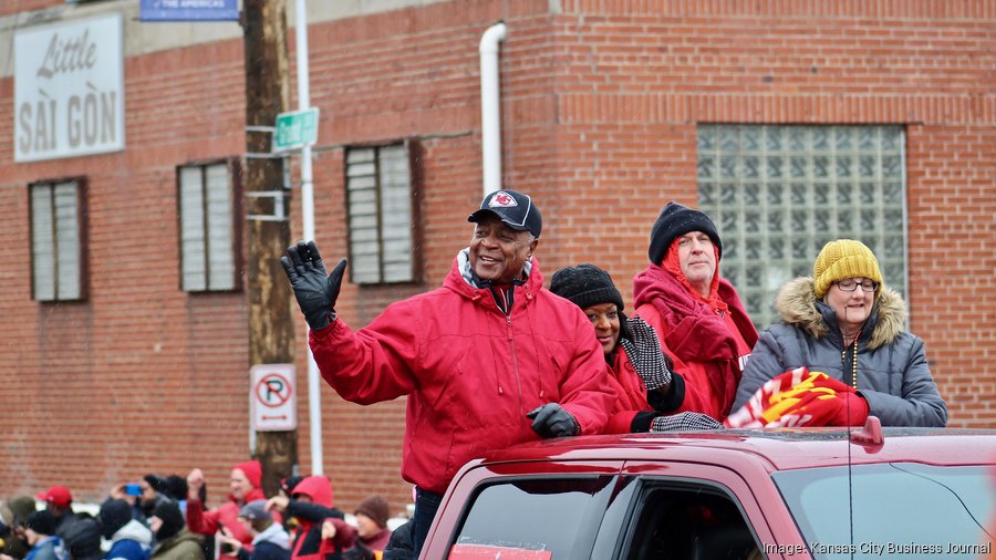 A Super Bowl Parade in Kansas City? Impossible feat without the cheerleaders  who knew they could win - The Boston Globe