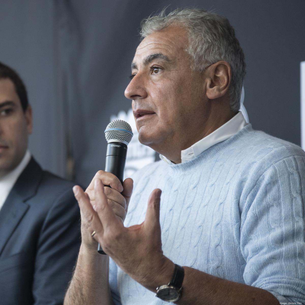 Report: Browns' Jimmy, Dee Haslam Buy Marc Lasry's Bucks Stake at