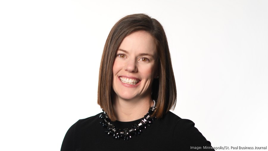 PNC Bank's Kelly McQueen receives MSPBJ's 40 Under 40 award