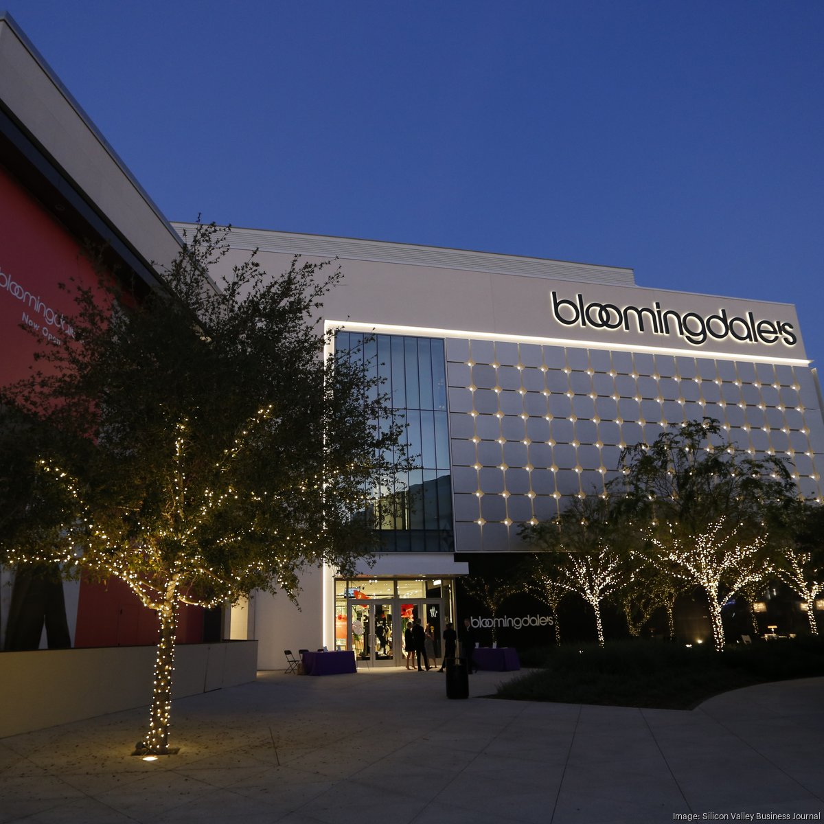 Coronavirus retail: Valley Fair, Oakridge malls prep re-openings – Santa  Cruz Sentinel