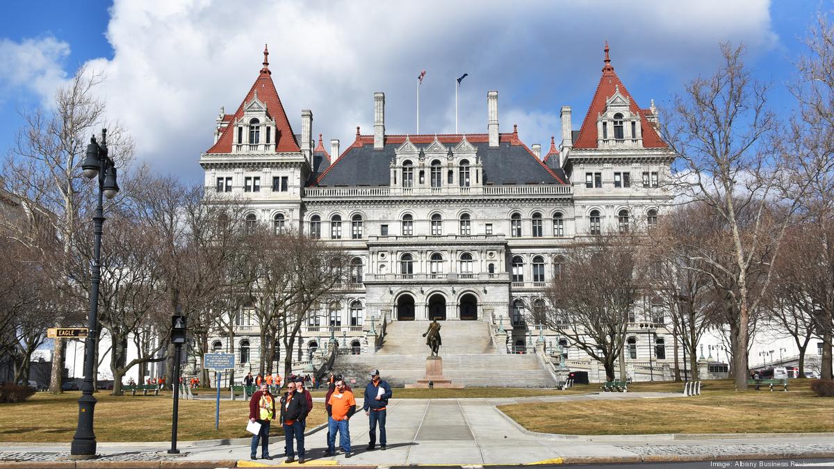 New laws coming in 2023 that New York state businesses need to know ...