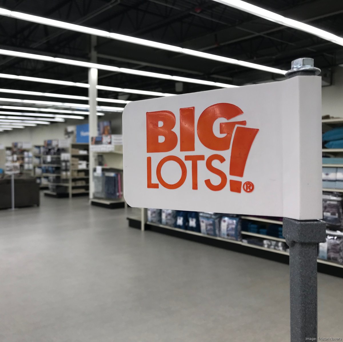Big Lots takes a loss, but sees trends improving - Columbus Business First