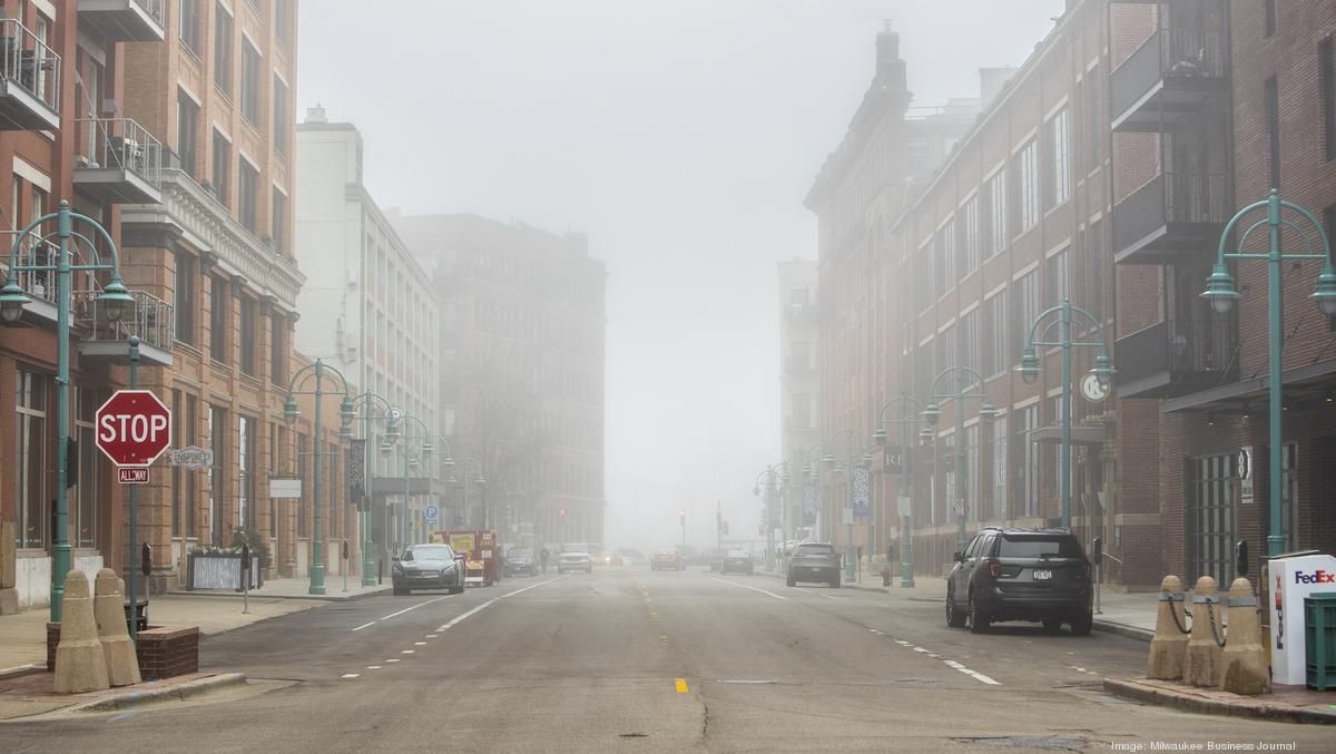 Wisconsin needs roughly 100 more agency workers to handle unemployment