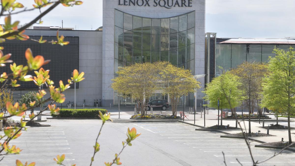 The occupants in Lenox Square Mall