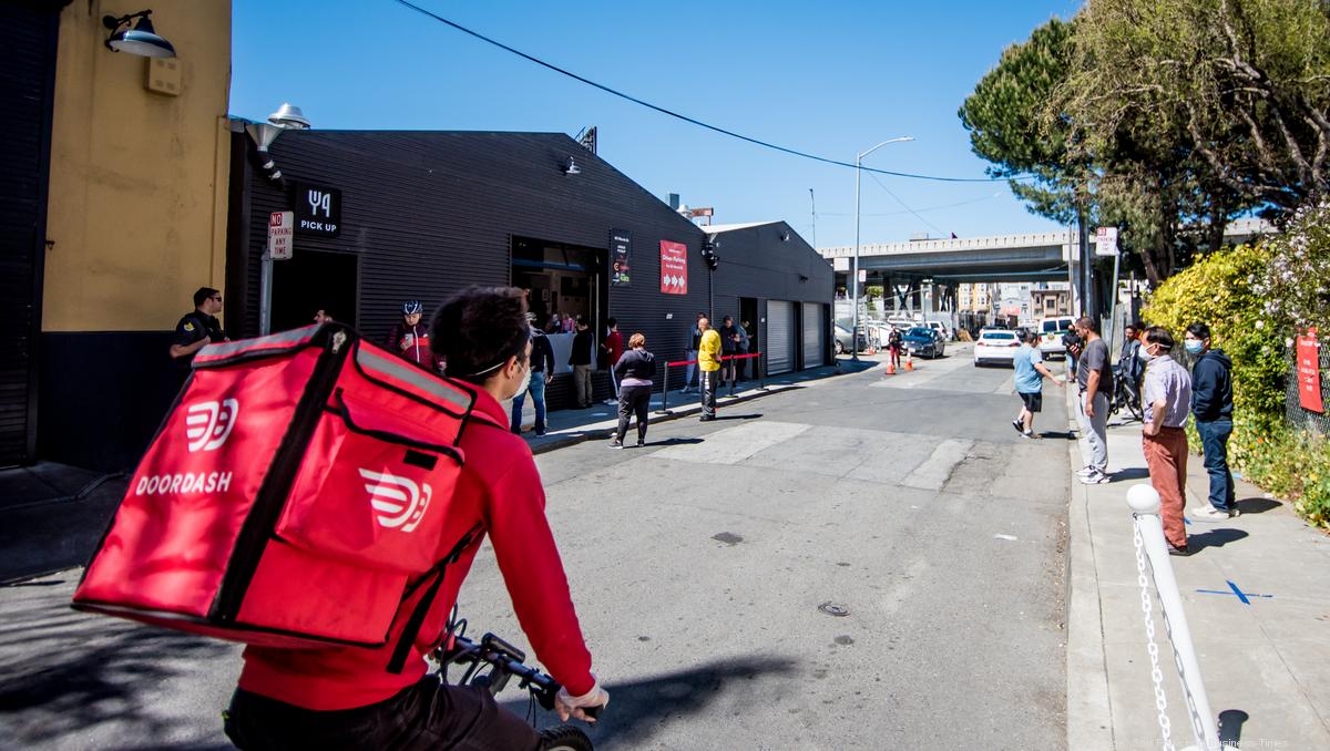 Oakland passes 15 cap on food delivery fees, following other Bay Area
