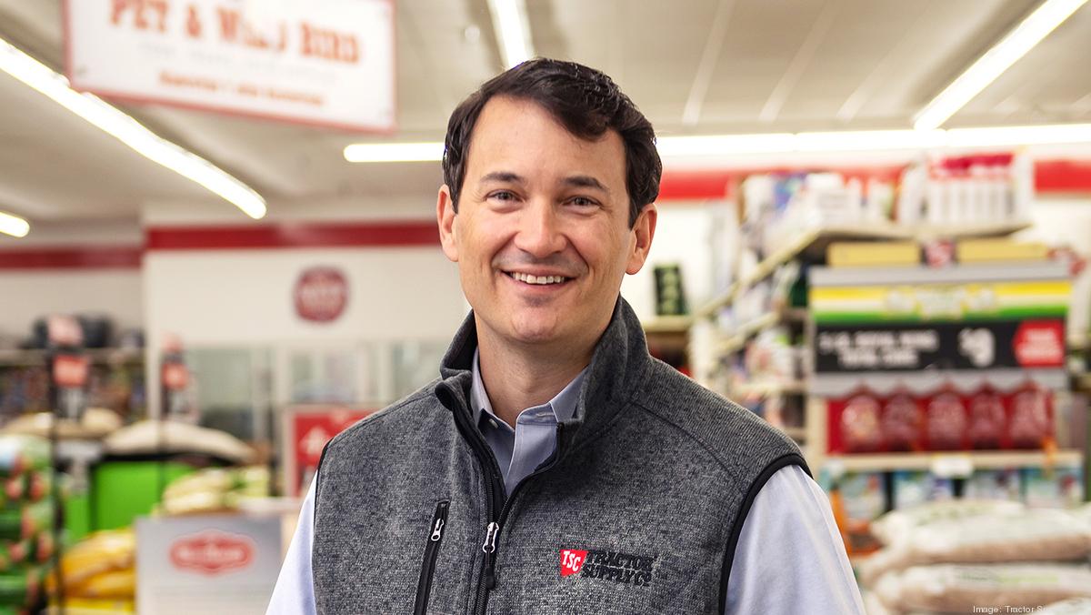 Tractor Supply Co Nasdaq Tsco Adding 5 000 Jobs Nationwide