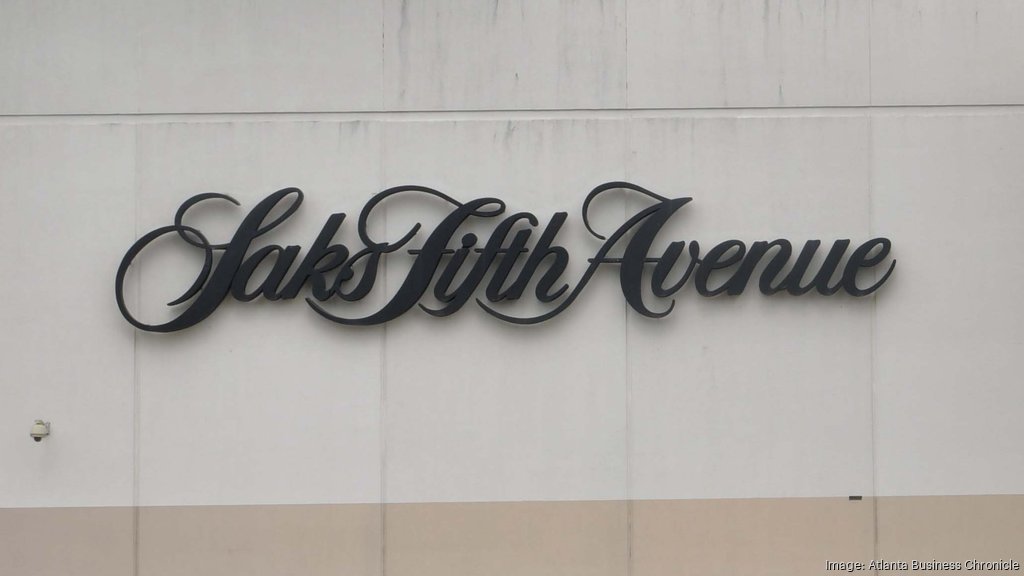 Saks Fifth Avenue opens styling suites in hotels, resorts