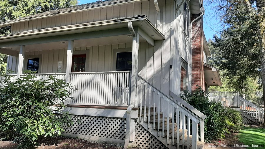 In my neighborhood Wandering around Wilsonville in the age of