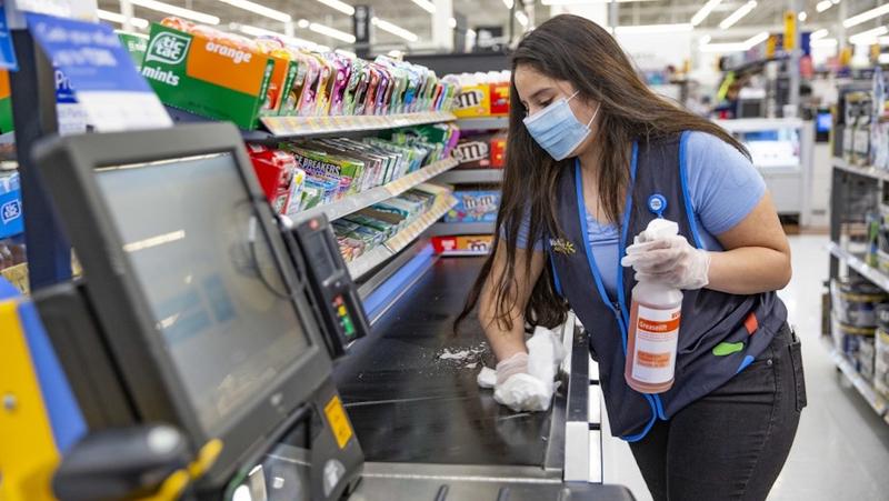 Walmart requires associates to wear masks - Bizwomen