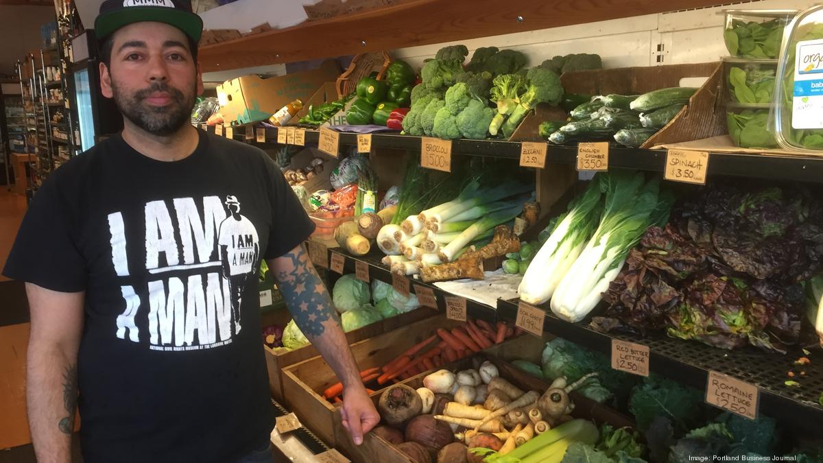 Inside Portland's Bread and Roses, a pandemicera grocery lifeline