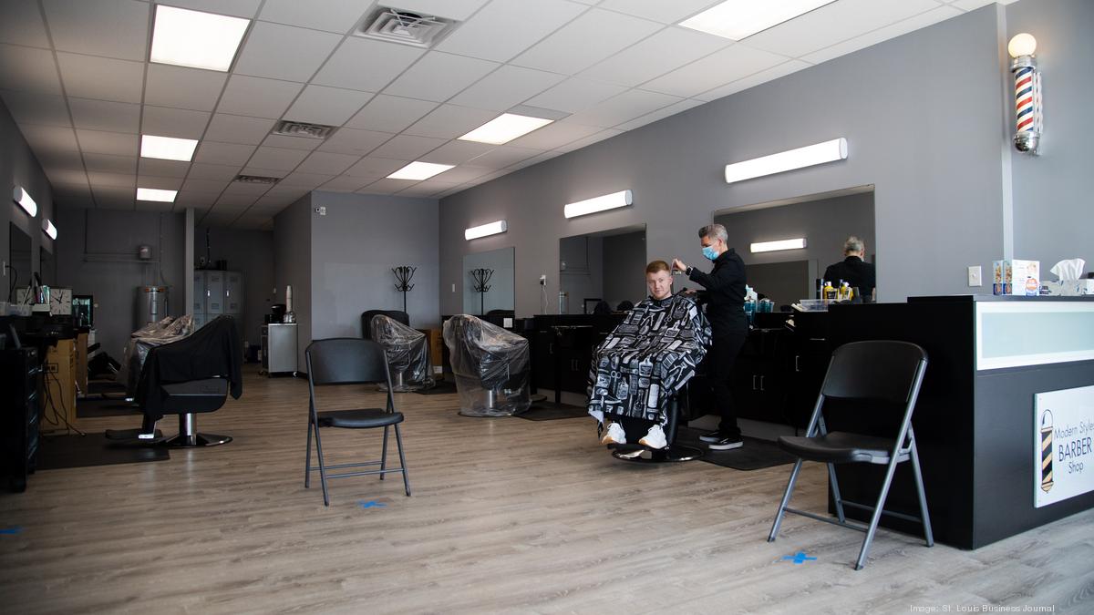 Cars waiting rooms. Temperature checks for hotel guests. Inside